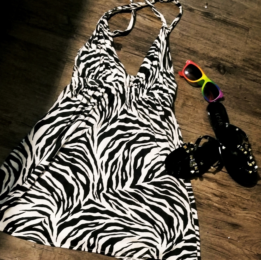 LIKE NEW/ZEBRA PRINT/SWIMSUIT COVER/DRESS S/M